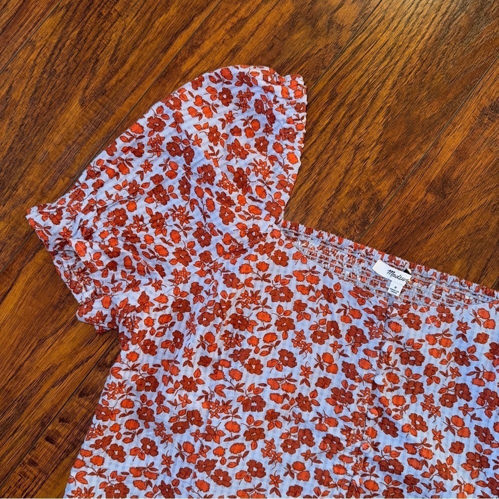 NWOT Madewell Button-Front Smocked-Back Top in Piccola Floral 8 Medium - Picture 5 of 7